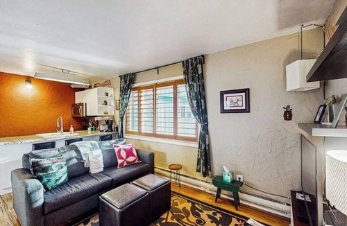Fraser Condo | Inviting mountain-view condo with WiFi in great location near the slopes
