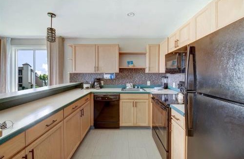 Kapaa House | Inviting Ocean View Condo Pono Kai Resort G104