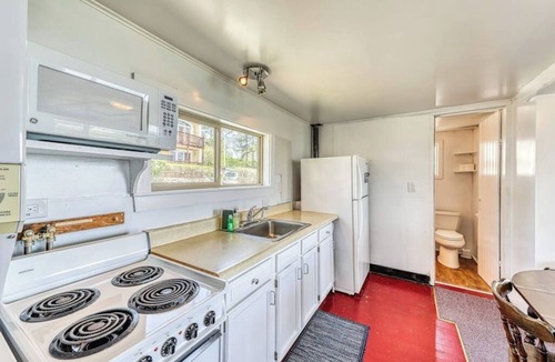 York Beach Cottage | Inviting oceanfront home with fireplace, firepit, & views from every room