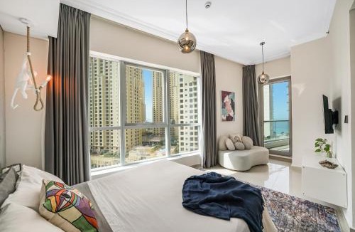 Jumeirah Beach Residence Apartment | Iolanda Home