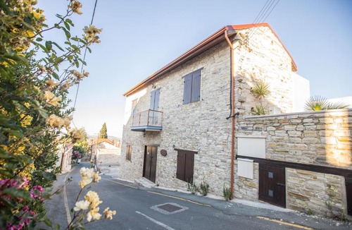 Pano Lefkara House | Iosiphis Stonebuilt House