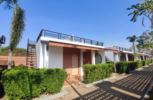 Phlap Phla Resort | IP Plus Resort Chanthaburia - Halal Hotel