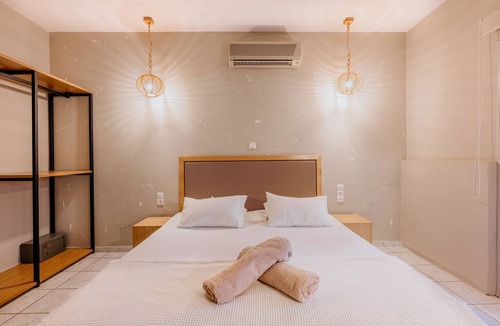 Hersonissos Centre Hotel | Iphigenia Mythic Retreat