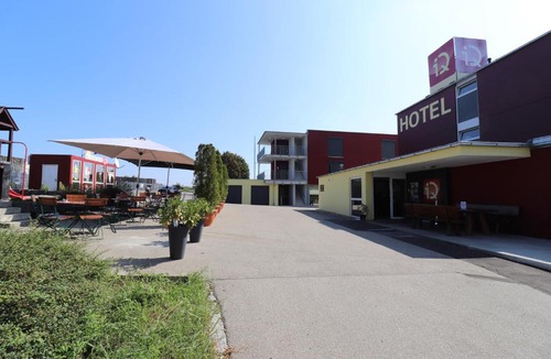 Langenau Hotel | iQ-Hotel