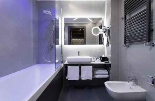 Central Station Hotel | iQ Hotel Milano