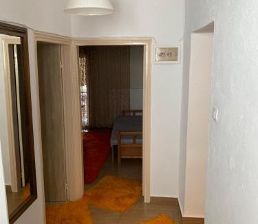 Ithomi House | Iras House