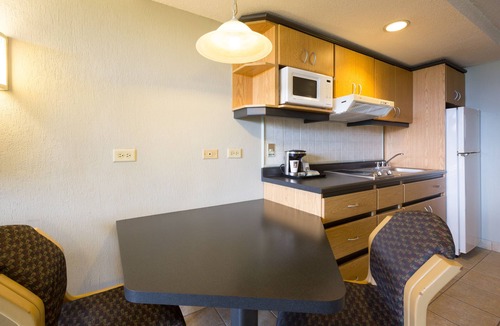 San Jose Hotel | Irazu Hotel & Studios