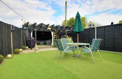 Netley House | Irenic Lodge 2