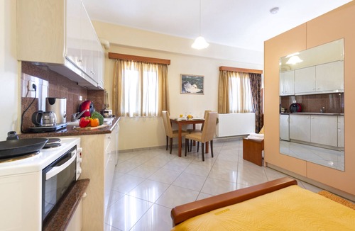 Trifylia Hotel | Irida Resort