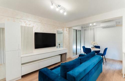 Saturn Apartment | Irina's Premier Properties at Seven Palms, Saturn