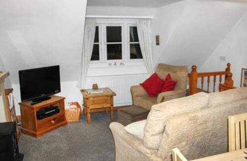 Stalham House | Iris Apartment