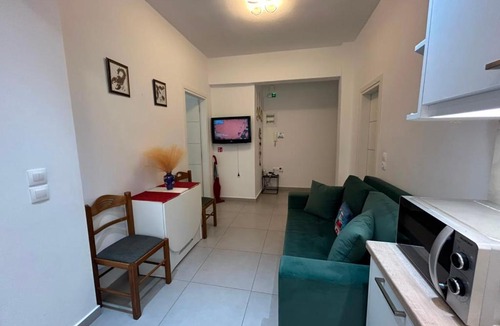 Loutraki Apartment | IRIS Apartment