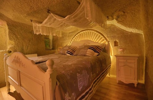 Ortahisar Hotel | Iris Cave Cappadocia
