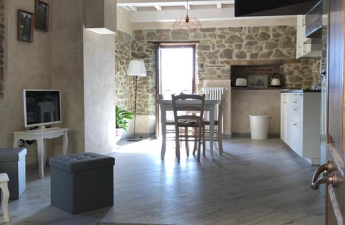 Ortignano House | Iris Country House