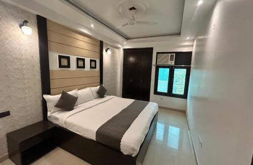 Jasola Apartment | Iris Stays