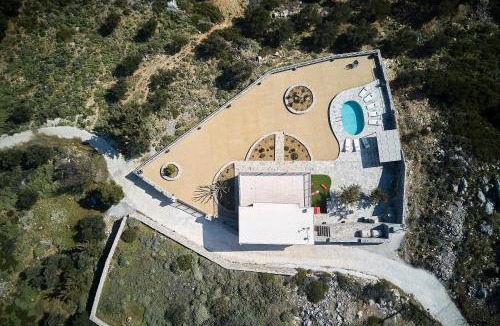 Krouson Villa | Irma Villa, a Secluded Sanctuary, By ThinkVilla