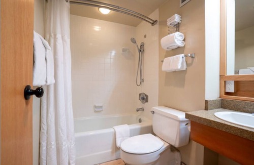 Salt Lake Mountain Resorts Condo | Iron Blosam Lodge!Steps to the Mountain! Snowbird, UT. From 3/20 to3/27/27