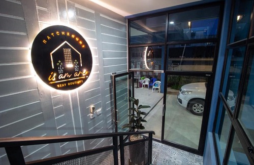 Ratchaburi Hotel | Is Am Are Stay Boutique