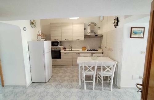 Ischia Ponte Apartment | Ischia Ponte romantic apartment in the historical center and near the sea
