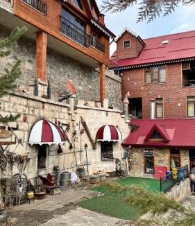 Macka Ski Chalet | Isgobya Sumela Monastery 106