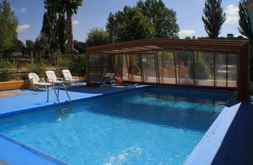 Arcas House | Isis de Cuenca Alojamiento Superior especial para Moteros con Piscina