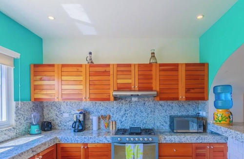 Isla Mujeres Condo | Isla 33 Stunning Oceanfront Villa Bienvenida