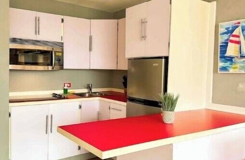 Isla Verde Apartment | Isla Verde Beach Studio: w/Pool & Free Parking!