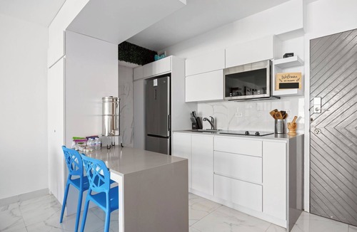 Isla Verde Apartment | Isla Verde Beachfront ESJ Tower by Otium