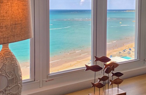 Isla Verde Condo | Isla Verde beachfront penthouse with panoramic ocean views