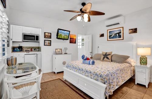 Tavernier Hotel | Island Bay Resort