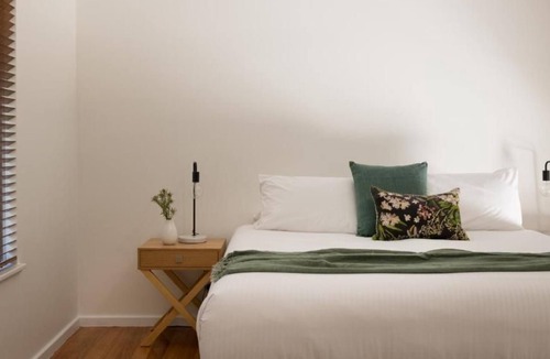 Yelverton Ski Chalet | Island Brook Estate Vineyard and Chalets | Two Bedroom Spa Chalet