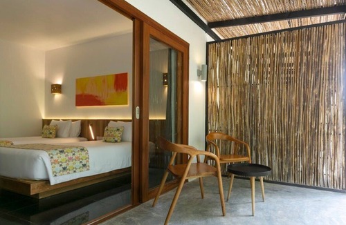 Koh Rong Sanloem Resort | Island Center Point