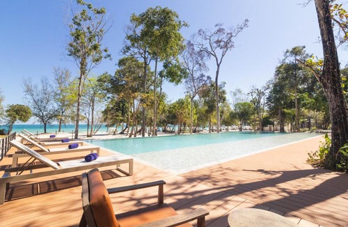 Koh Rong Sanloem Resort | ISLAND CENTER POINT