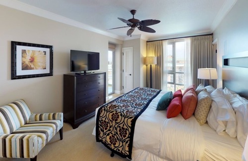 Honokowai Hotel | Island Elegance: Beach Retreat Near Kapalua Airport! Onsite Pool, FREE Parking