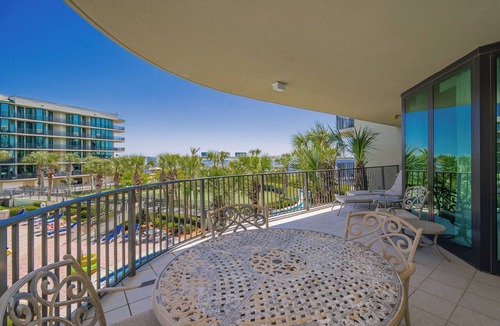 Orange Beach Condo | Island Hideaway Phoenix On The Bay 1207