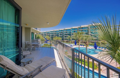 Orange Beach Condo | Island Hideaway Phoenix On The Bay 1207