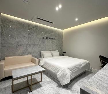 Ansan Hotel | Island Hotel