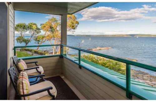 North Oyster Condo | Island Paradise