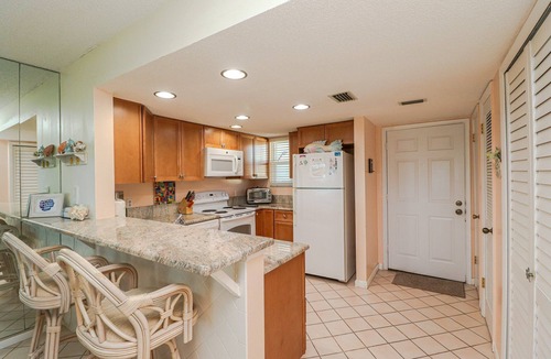St. Augustine Beach Condo | Island South 5 Direct Oceanfront 2 Bed/2 Bath