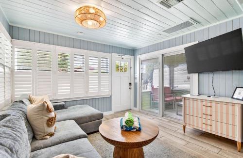 Clearwater Beach House | Island Vibes House