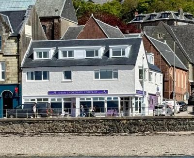 Oban Apartment | Island View