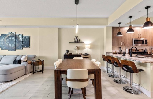 Island Estate Condo | Island Way