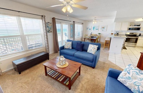 Fort Walton Beach Apartment | Islander Beach Resort 6007