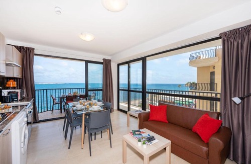 Bugibba Apartment | Islet Promenade Seafront Aparthotel - with Corner Terrace by Getawaysmalta