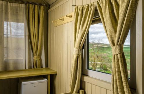 Turda Hotel | ISSA Village