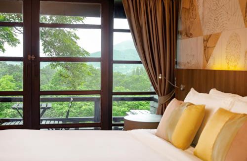 Mittaphap Hotel | Issara Boutique Winery Hotel