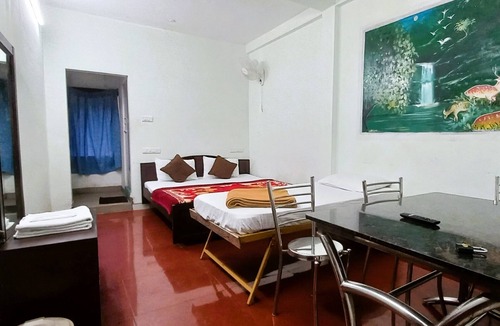 Yercaud Hotel | iSTAYS - Loop Road Yercaud