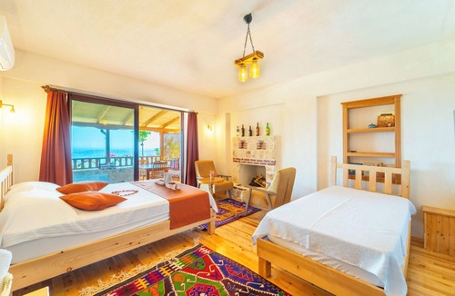 Kapakli Hotel | ISTLADA TAS EV APART