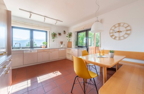 Caldaro Sulla Strada del Vino Apartment | 714B Apartment Villa Vardia