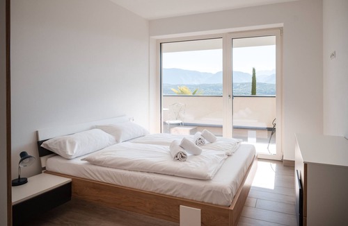 Pianizza Di Sopra Apartment | Panorama Apartment Bonell I 744A